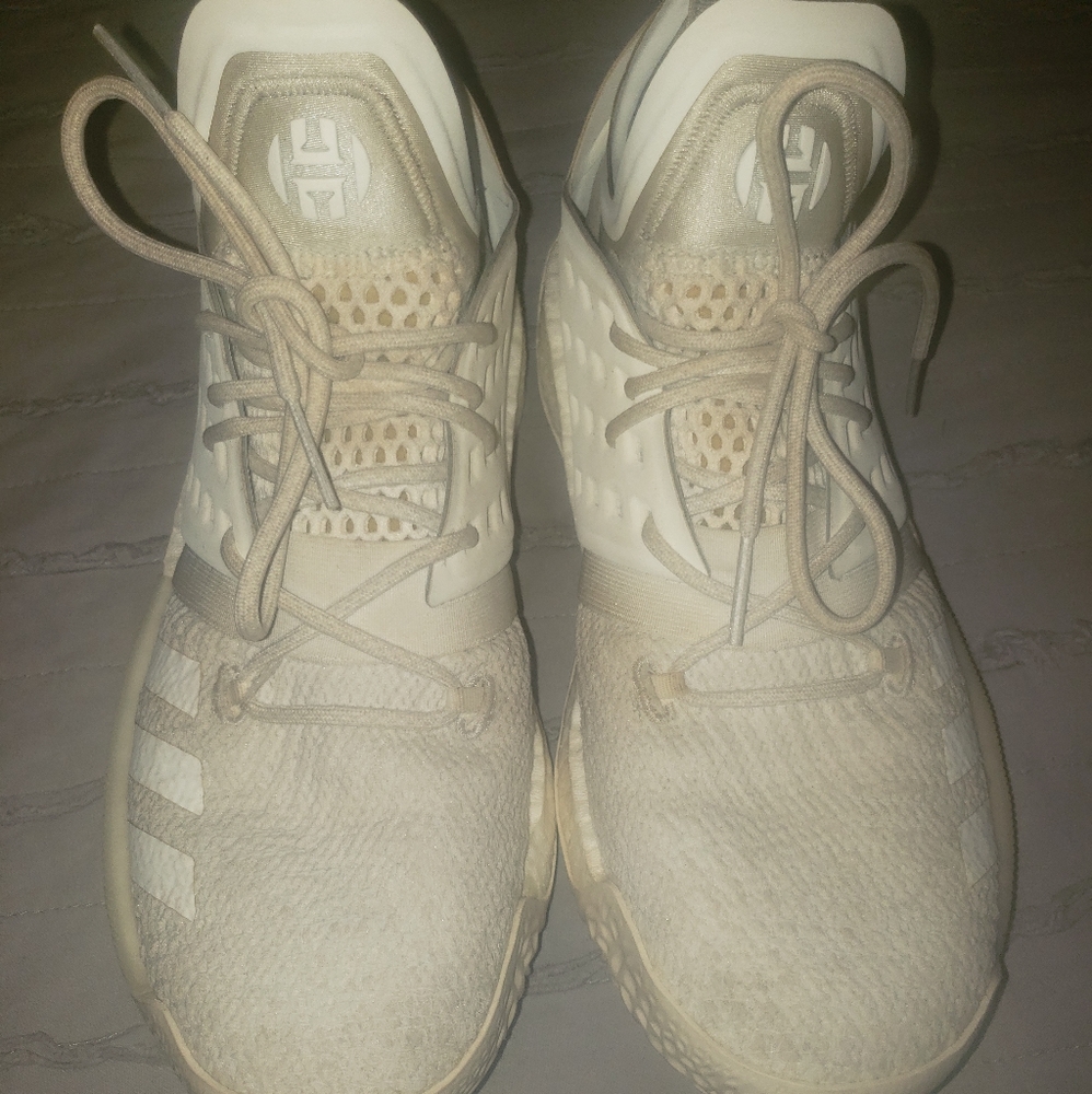 Adidas Harden vol 2 basketball shoes